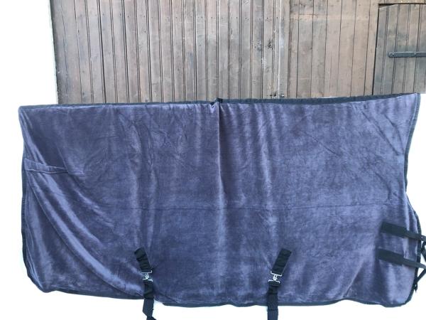 HKM Abschwitzdecke Dunkelgrau 145 cm