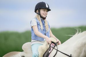 HKM Jeansweste Wendy Gr. 122/128 und Gr. 134/140