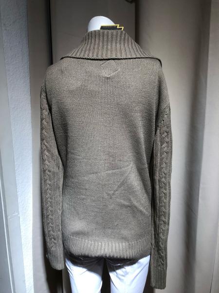 BR Strickjacke olive Gr. M